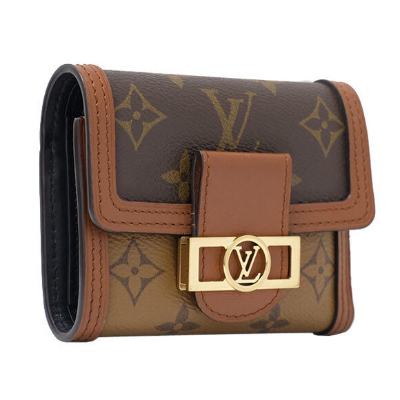 Louis Vuitton Handbags - Louis Vuitton Monogram Compact Wall Compact